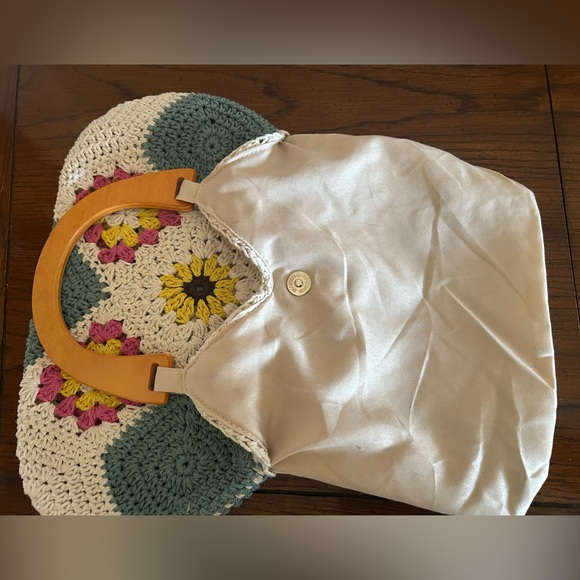 Mini Boho Crochet Purse Handbag with wooden strap handles Never Used - Picture 4 of 10